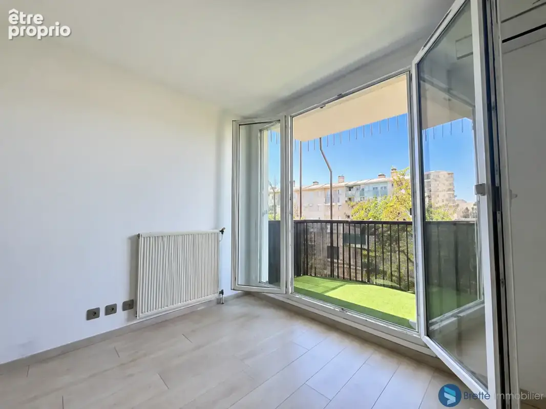 Toulon ouest - appartement t2 residence securisee - balcon - photo 3