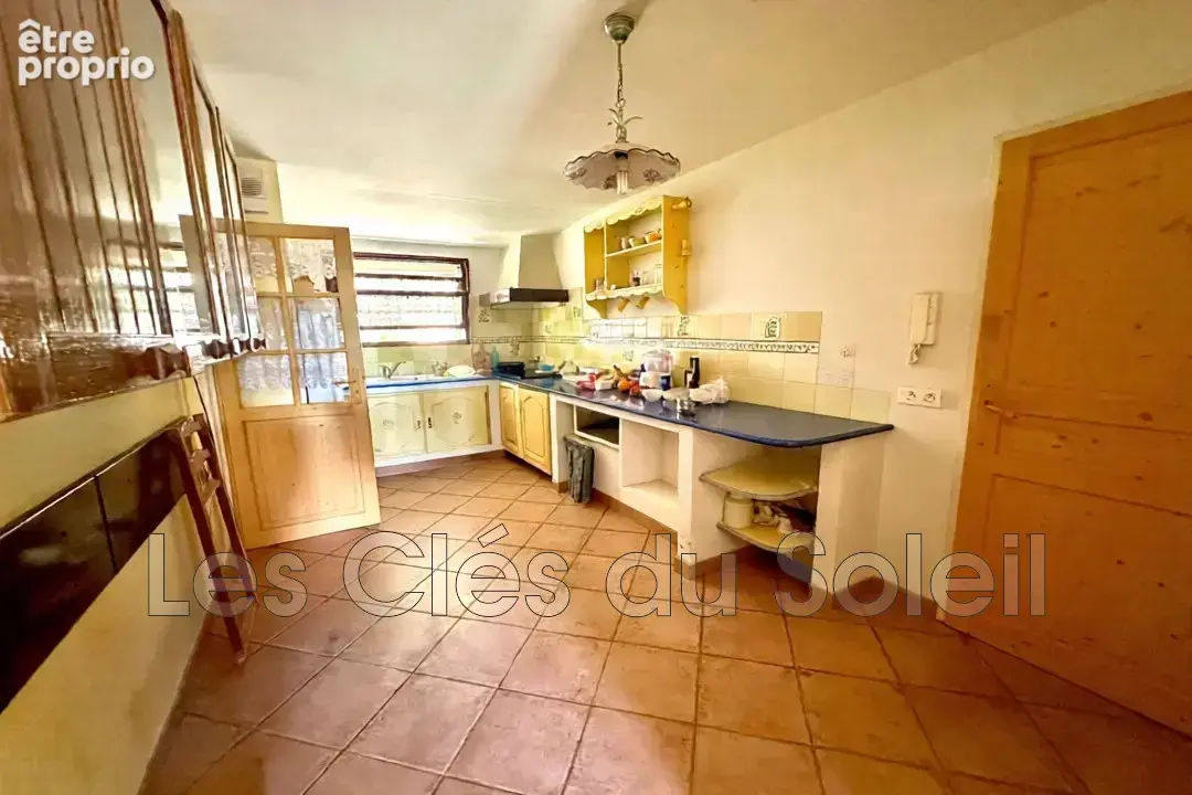 Maison 104 m² à Toulon  - photo 4