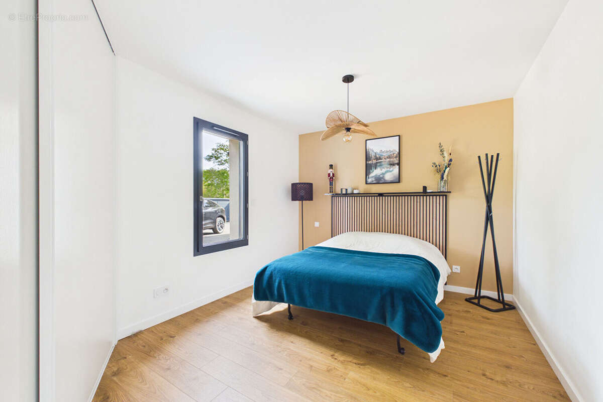 Maison Contemporaine de 2018 - 126 m² - 1325 m² de terrain - Bourg Sous la Roche - photo 14