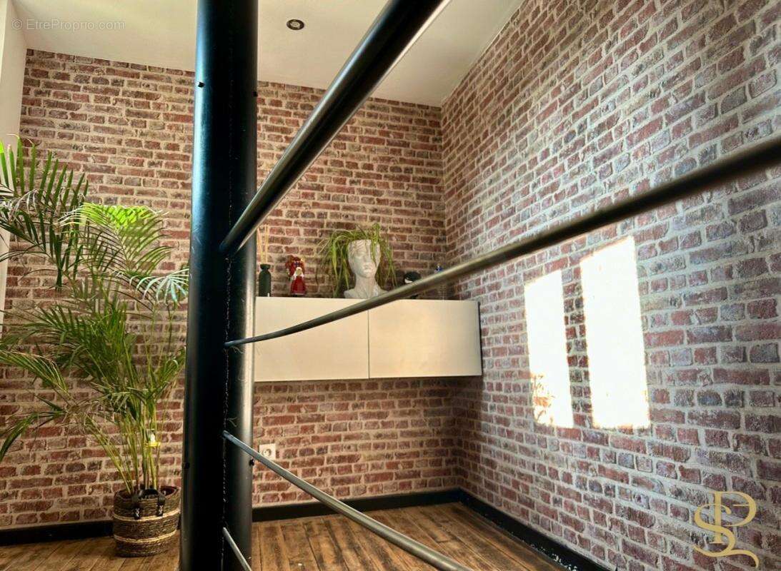 Maison à HARGICOURT