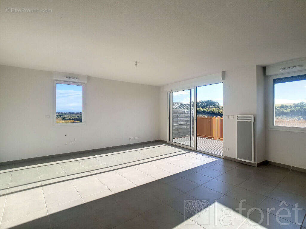 Appartement à JUVIGNAC