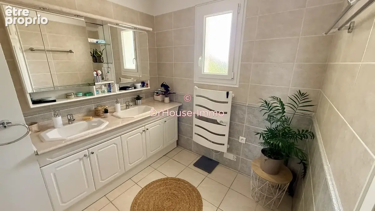 Maison 5 pièces 125 m² à vendre à Sainte-Neomaye (79260) - photo 34