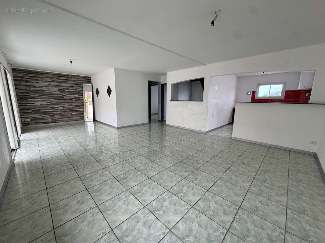 Maison à SAINT-JOSEPH