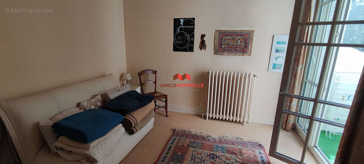 Maison à LA CELLE-SAINT-CLOUD