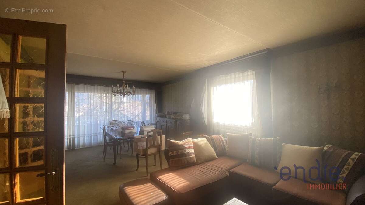 Appartement à MORTEAU