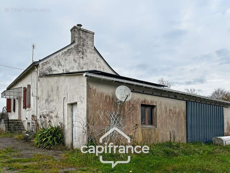 Maison à LANVENEGEN