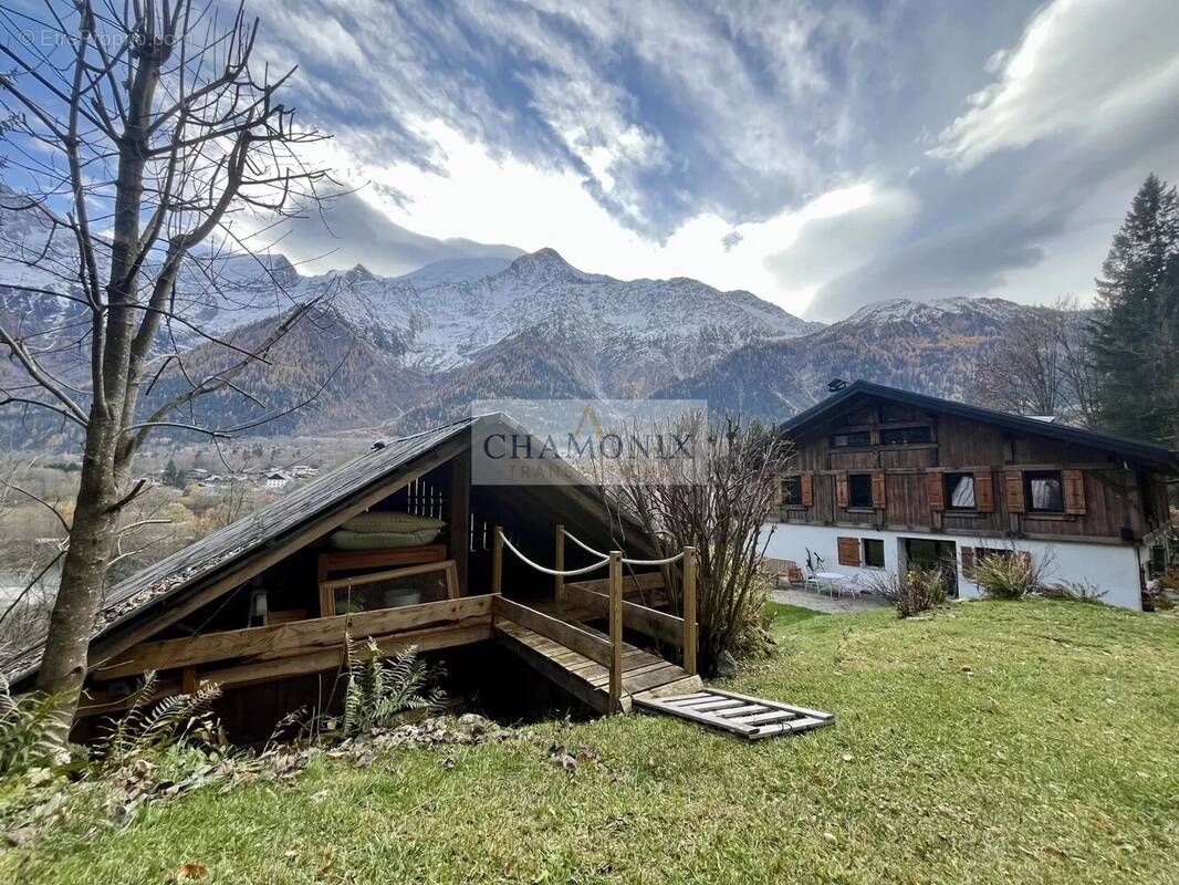 Maison à LES HOUCHES