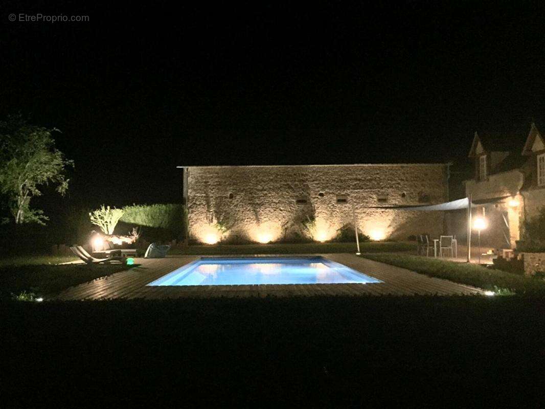 Maison à LE MELE-SUR-SARTHE