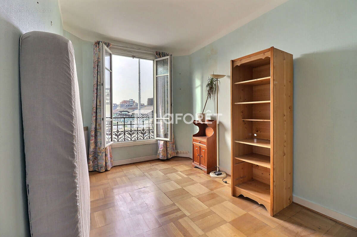 Appartement St Ouen 3 pièce(s) 47.50m2 - photo 4