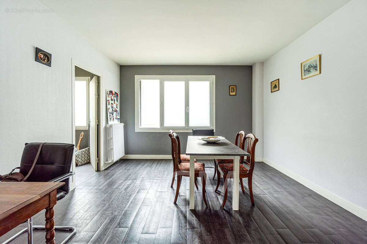 Appartement à MAISONS-LAFFITTE