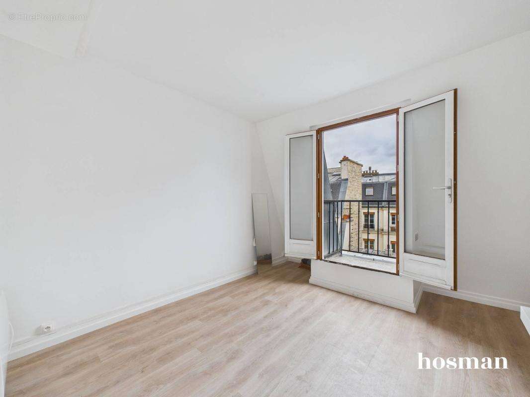 Appartement à PARIS-9E