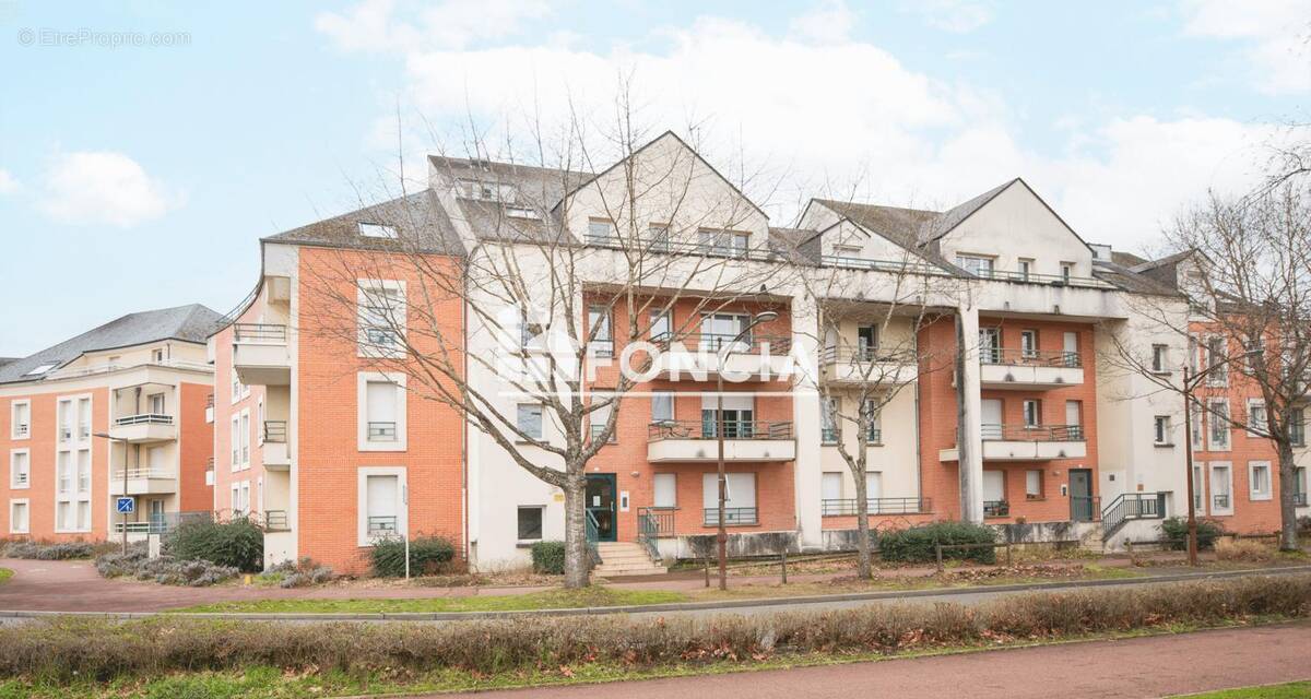 Appartement à OLIVET