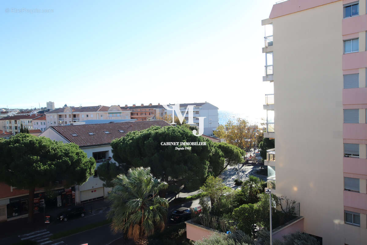 Appartement à FREJUS