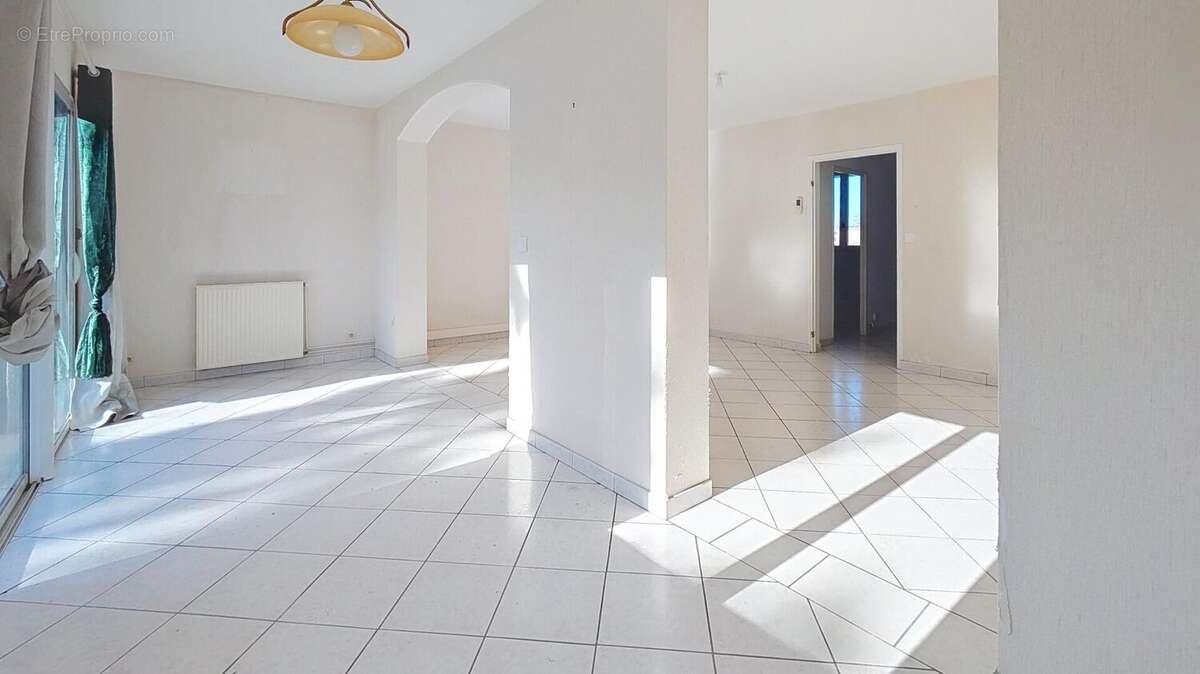 Photo 2 - Maison à LE PASSAGE
