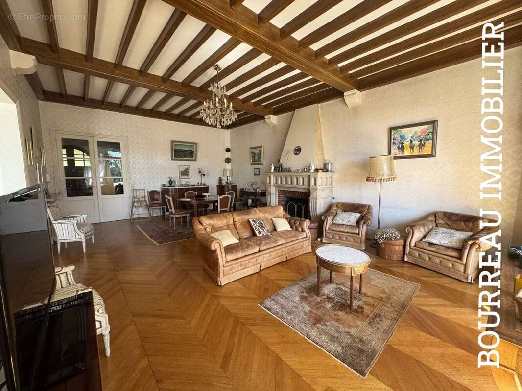 Maison à SAINT-AUBIN-SUR-YONNE