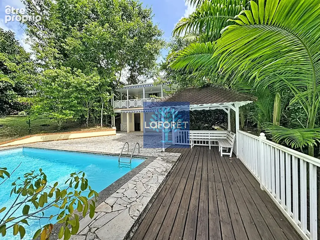 Photo Maison à Fort-De-France au prix de 1 050 000€