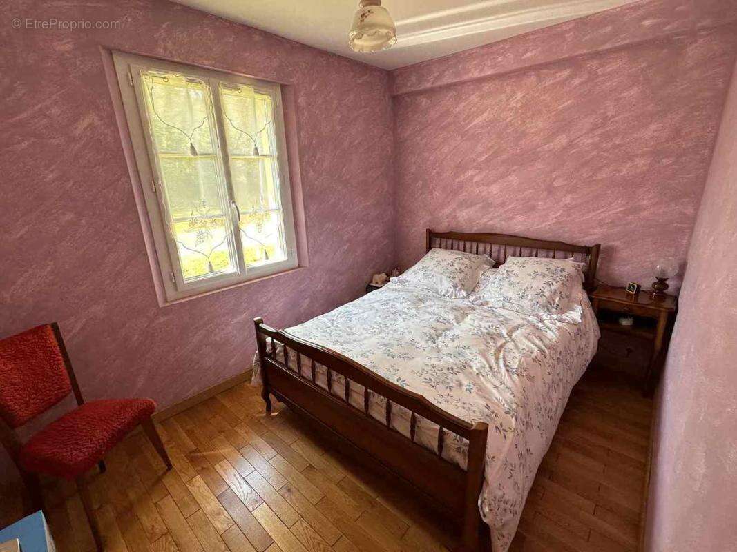 Maison à SAINT-MARTIN-DU-VIEUX-BELLEME