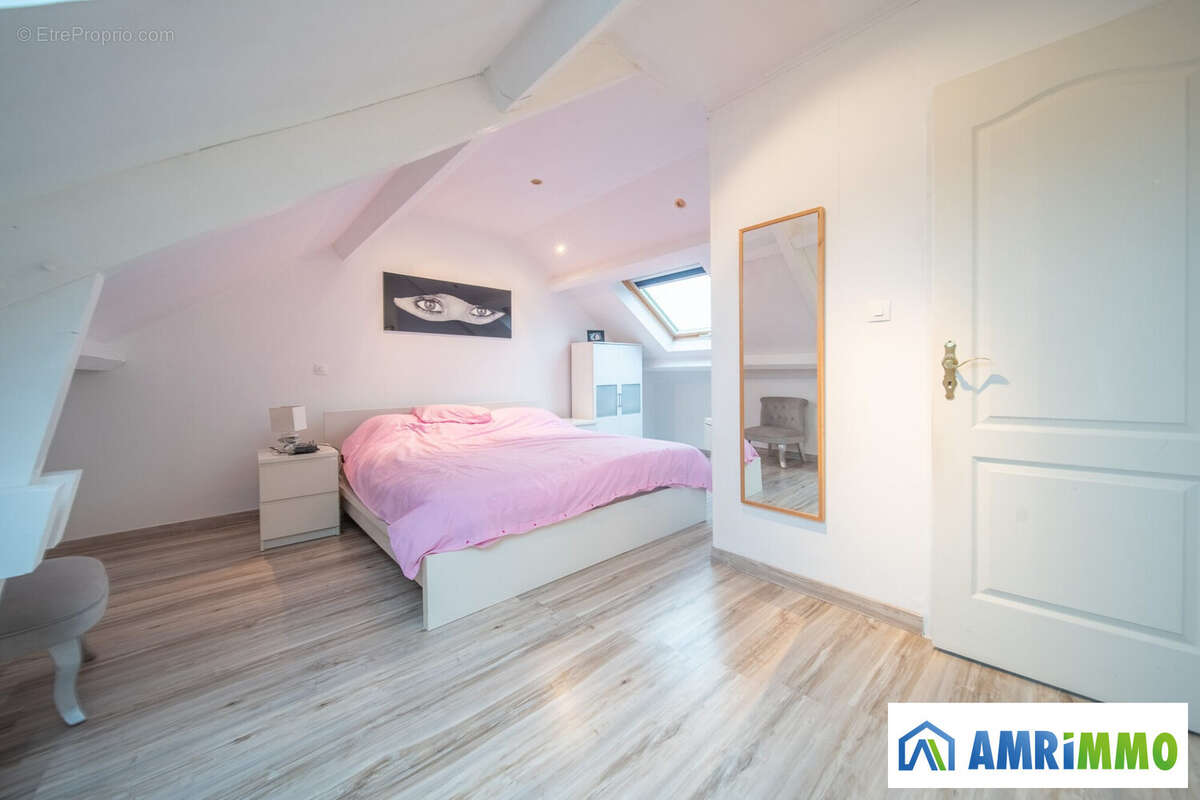 Maison à MORFONTAINE