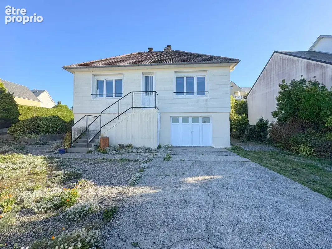 Photo Maison à Granville au prix de 239 200€