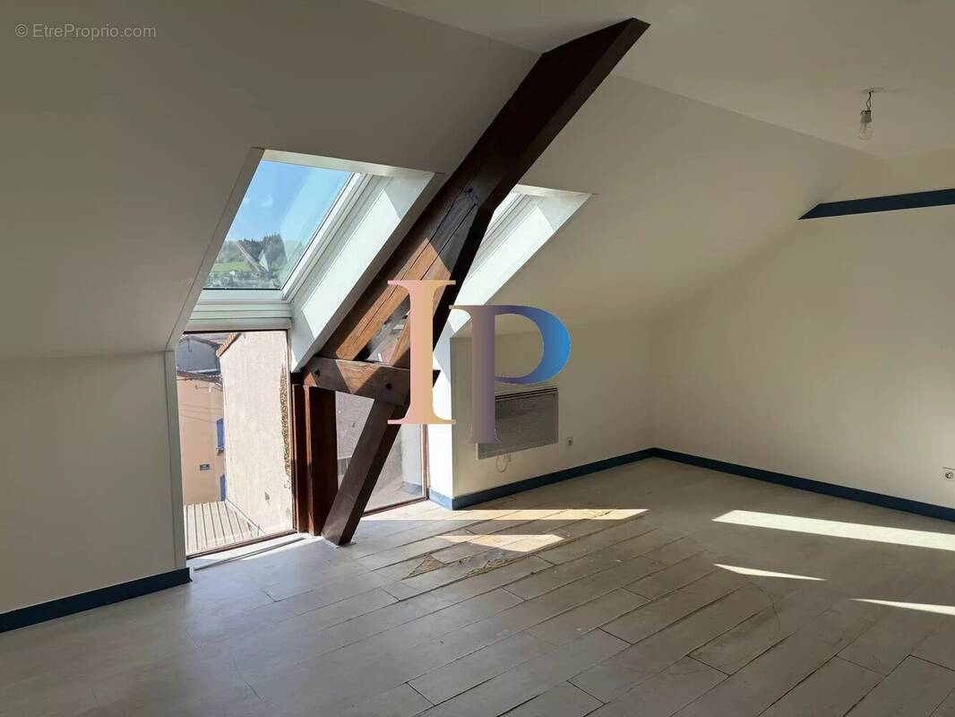 Appartement à CHAUFFAILLES