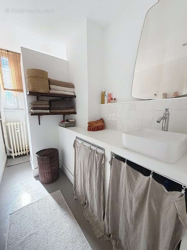 Appartement à LA MADELEINE