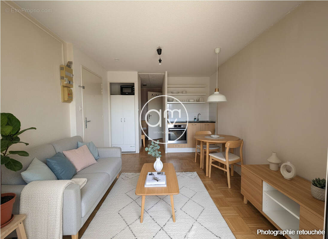 Appartement à LA LONDE-LES-MAURES