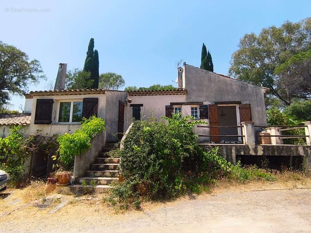 Maison 134 m² à Saint-Raphael  - photo 3