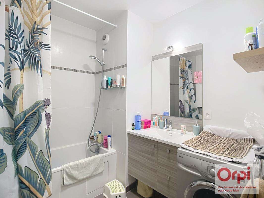 Appartement à ISSY-LES-MOULINEAUX