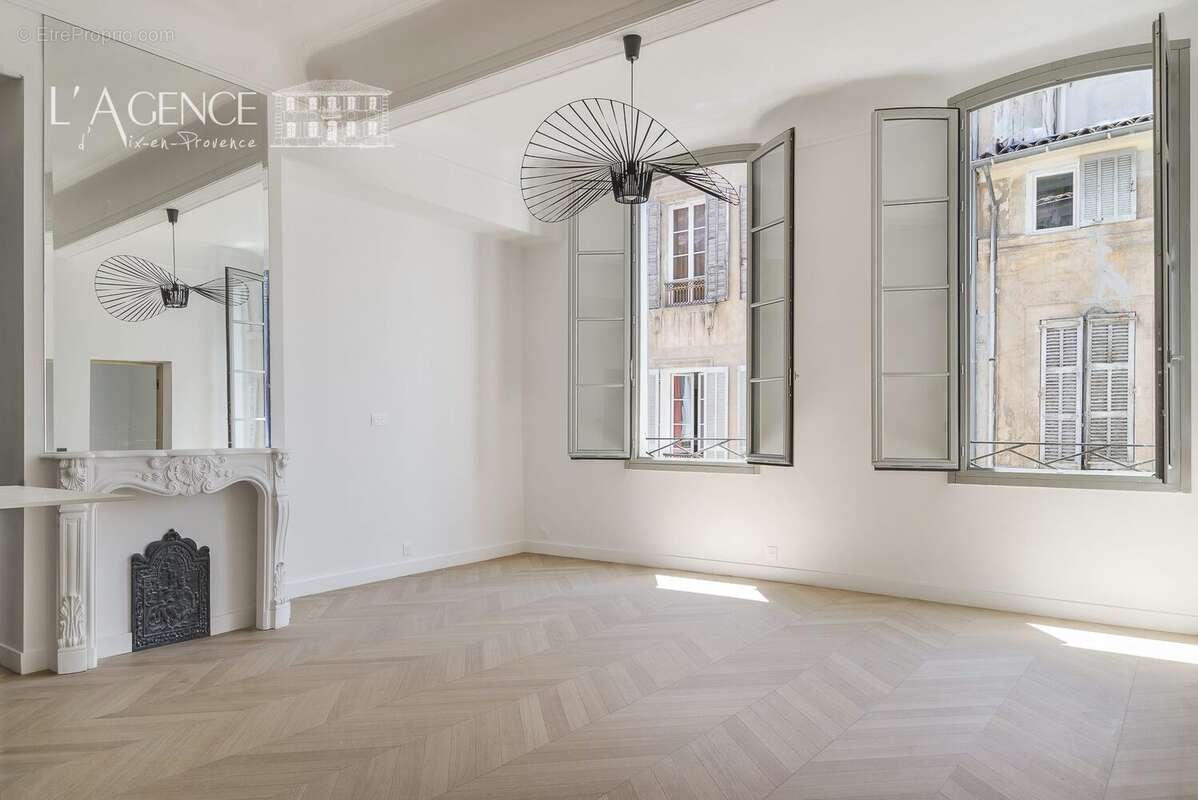 Appartement à AIX-EN-PROVENCE