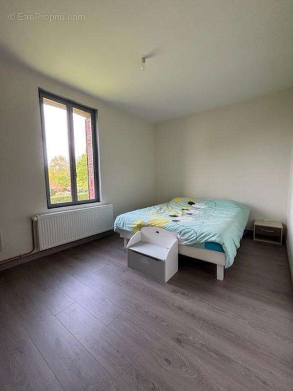 NOUVEAUTÉ – Maison de caractère rénovée de 183 m² avec fort potentiel - photo 11