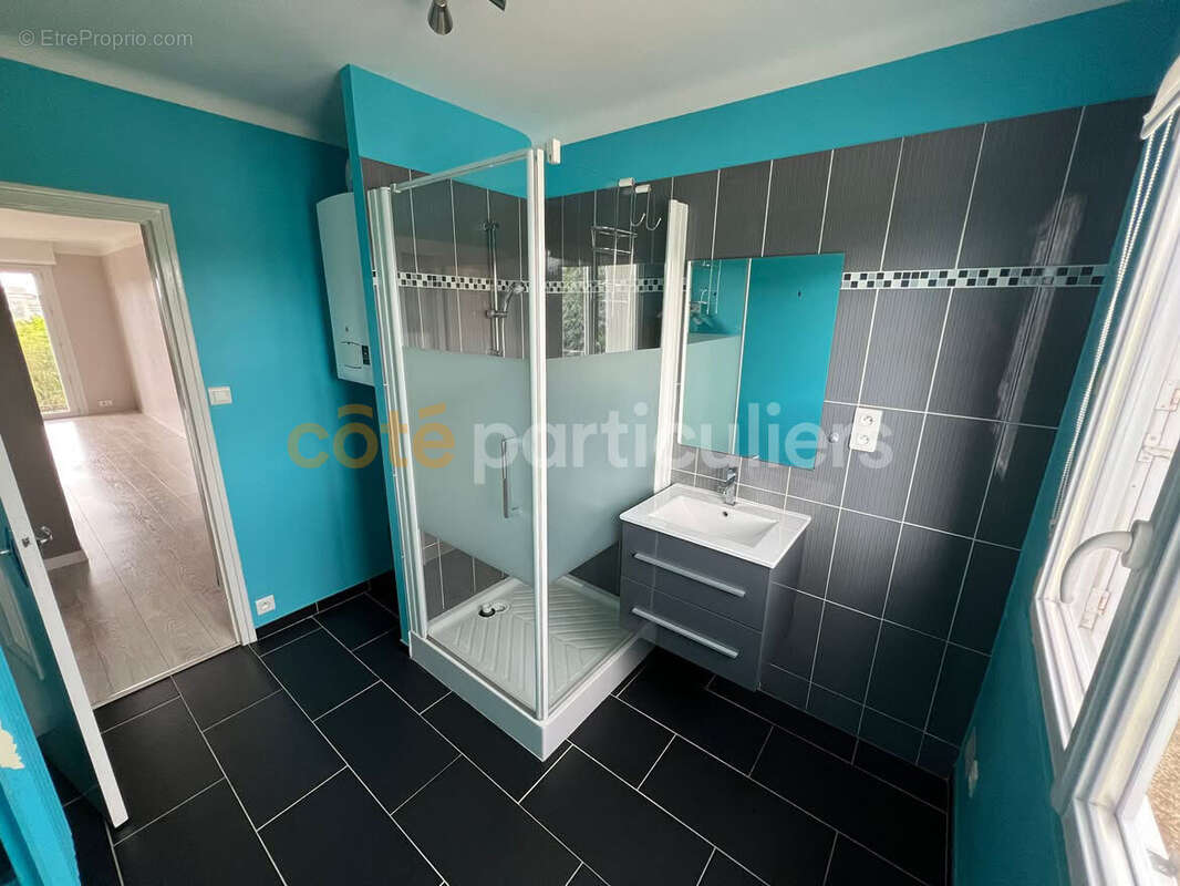 La roche-sur-yon -- centre-ville -- appartement t2 -- 1 chambre -- 49 m2 -- balcon -- stationnement privatif - photo 8