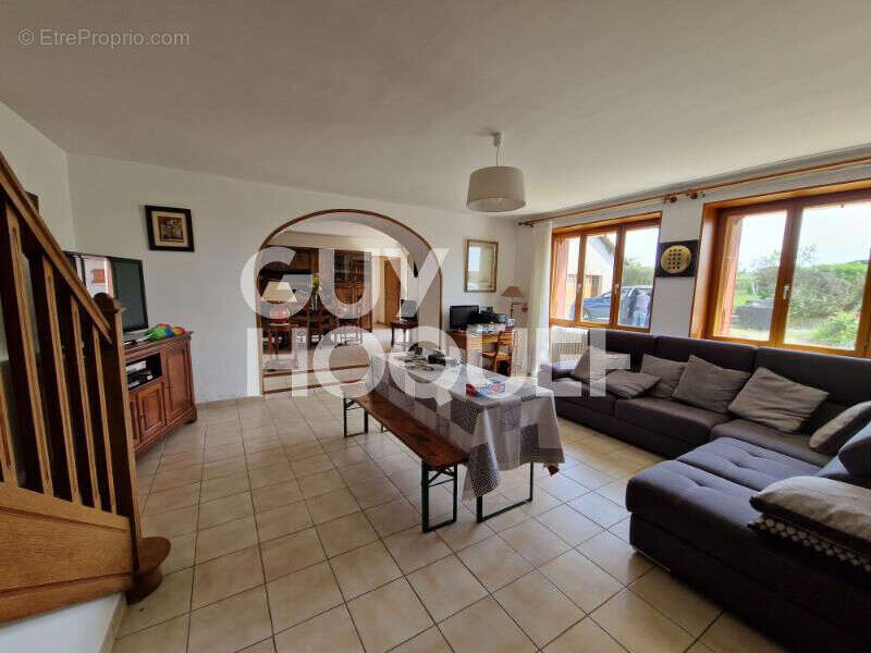 Maison à COURSON-LES-CARRIERES