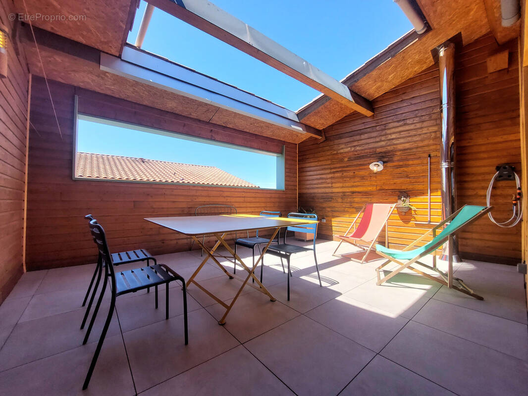 Maison à VILLENEUVE-LES-MAGUELONE