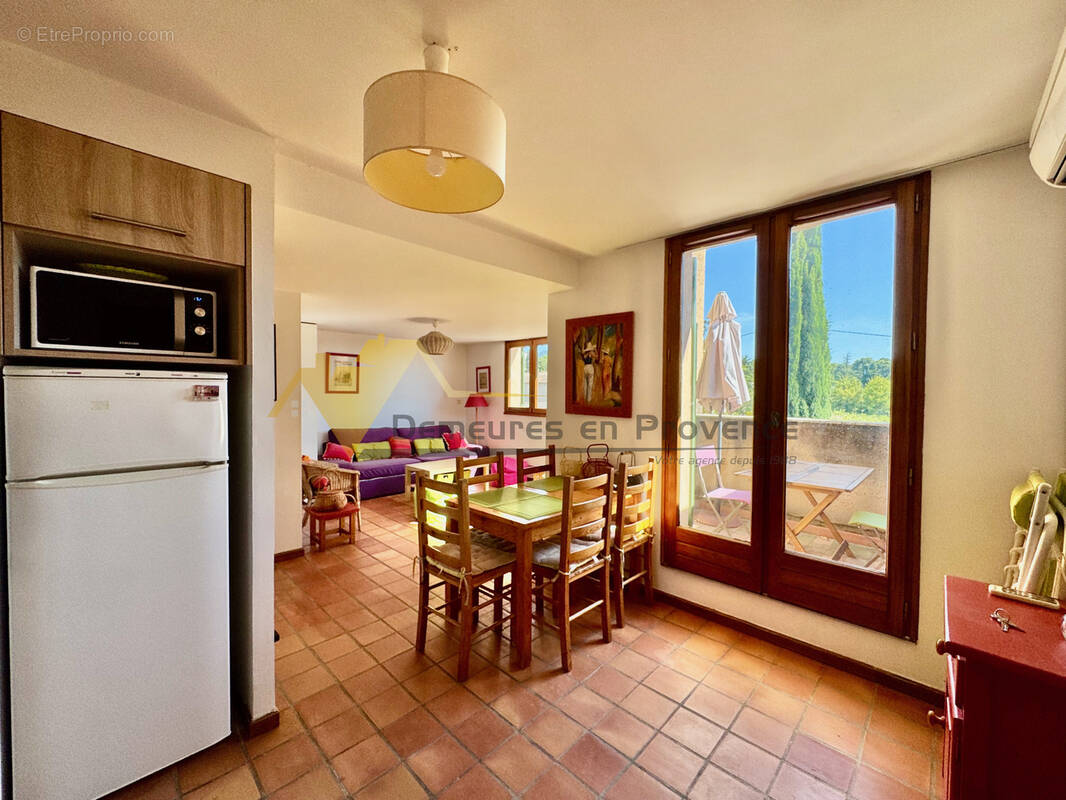 Appartement à SABLET