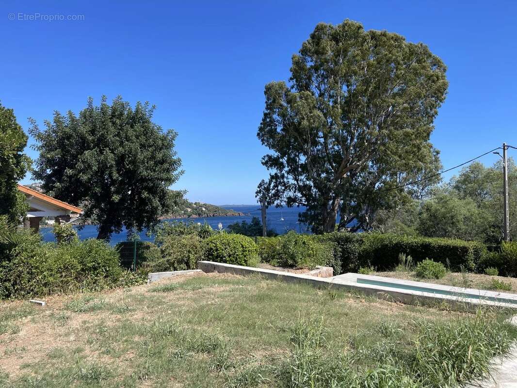 Maison à SAINT-RAPHAEL