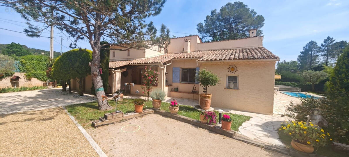 Maison à SEILLANS