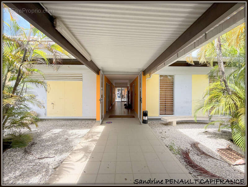 Commerce à KOUROU