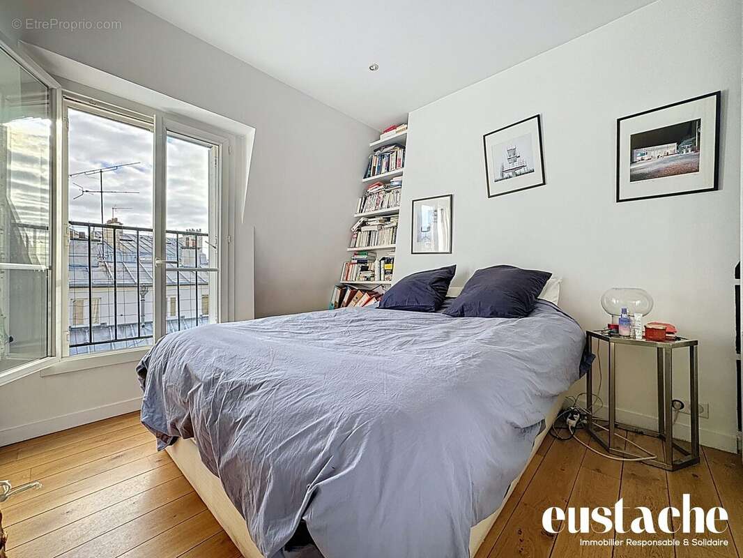 Appartement à PARIS-9E