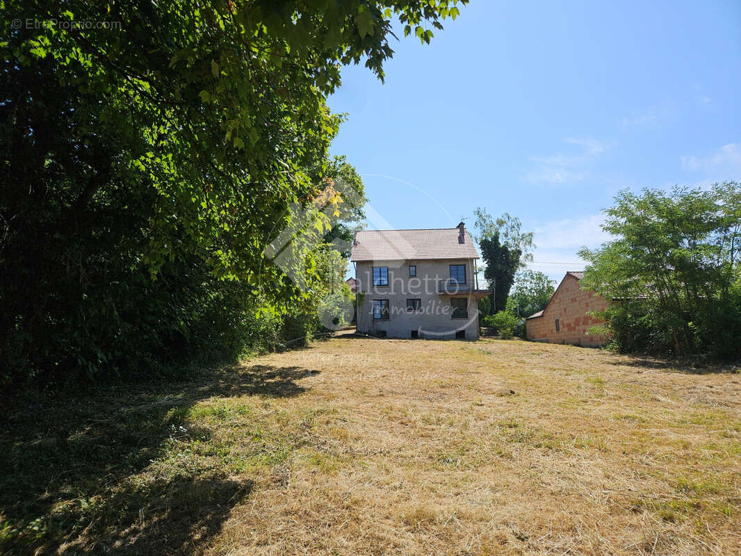 Maison à CUSSET