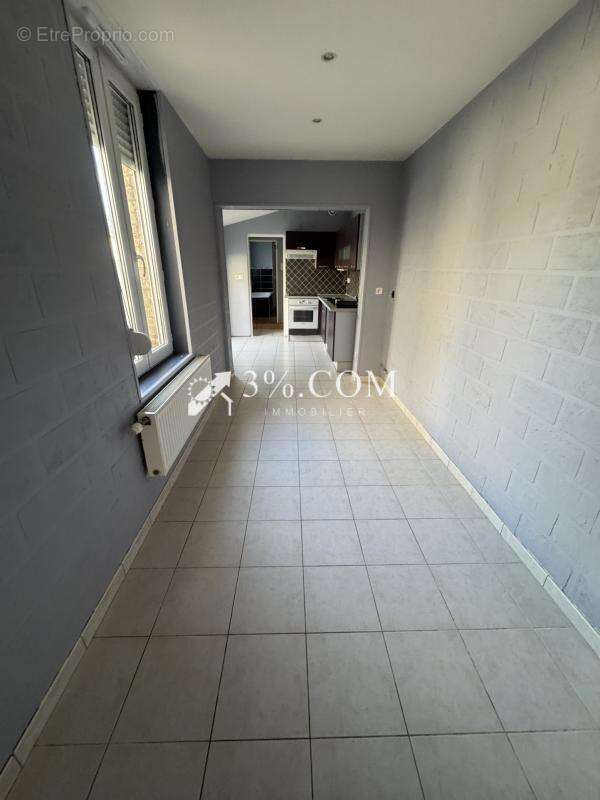 Maison à PETITE-FORET