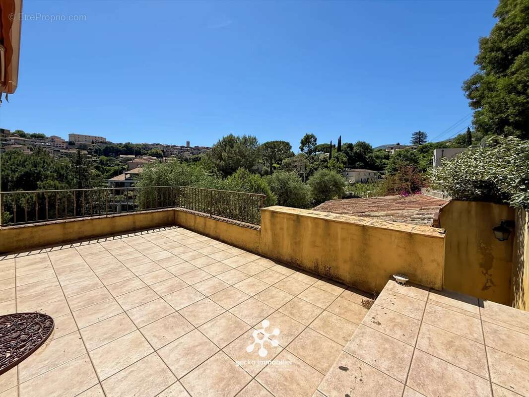Maison à VENCE