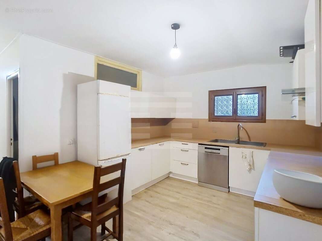 Maison à AIGUES-VIVES