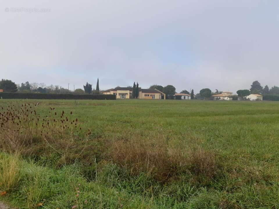 Terrain 540 m² à Nohic  - photo 2