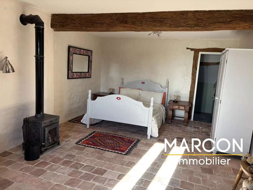 Maison à DOMPIERRE-LES-EGLISES