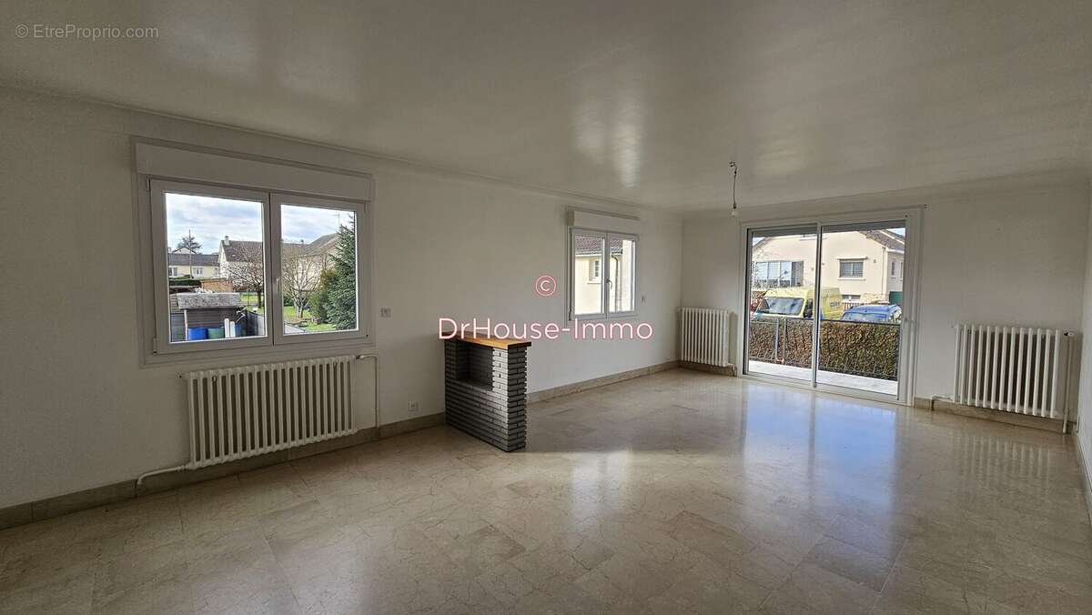Maison à CHANGE