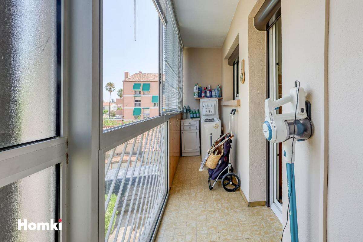 Appartement T4 de 71 m2 à Le Pradet 83220, Rue Eugène Fromentin - photo 11