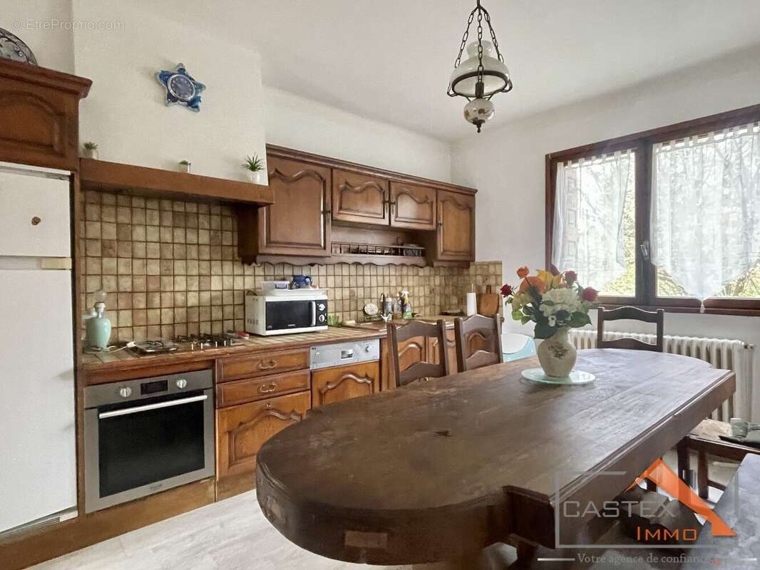 Appartement à MANE