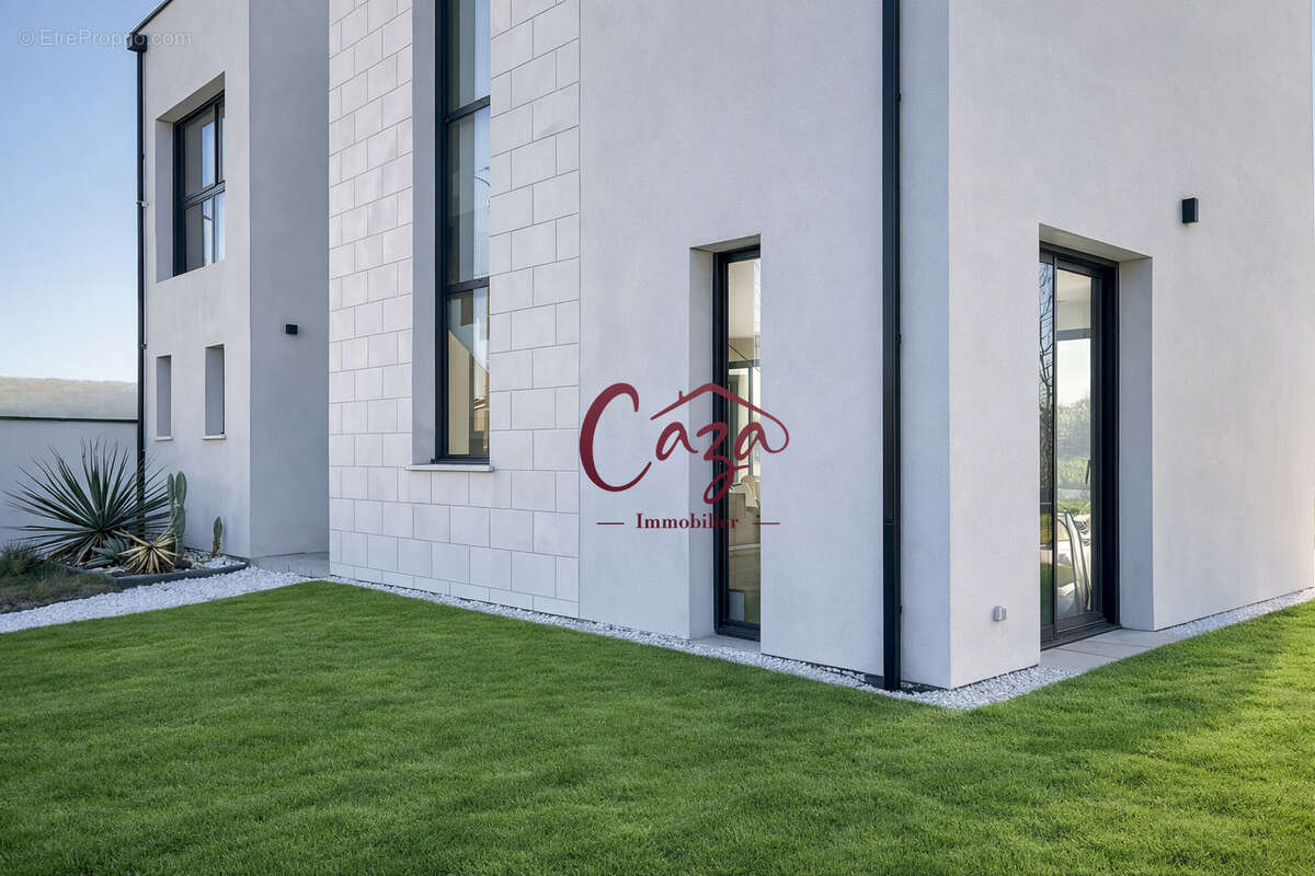 Maison à CARIGNAN-DE-BORDEAUX