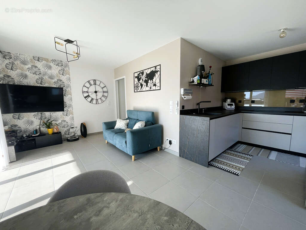 Appartement à DOMENE