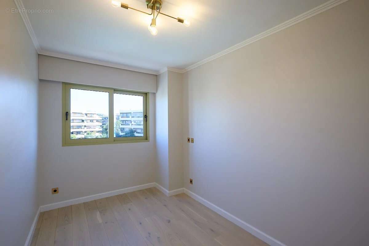 Appartement à CAGNES-SUR-MER